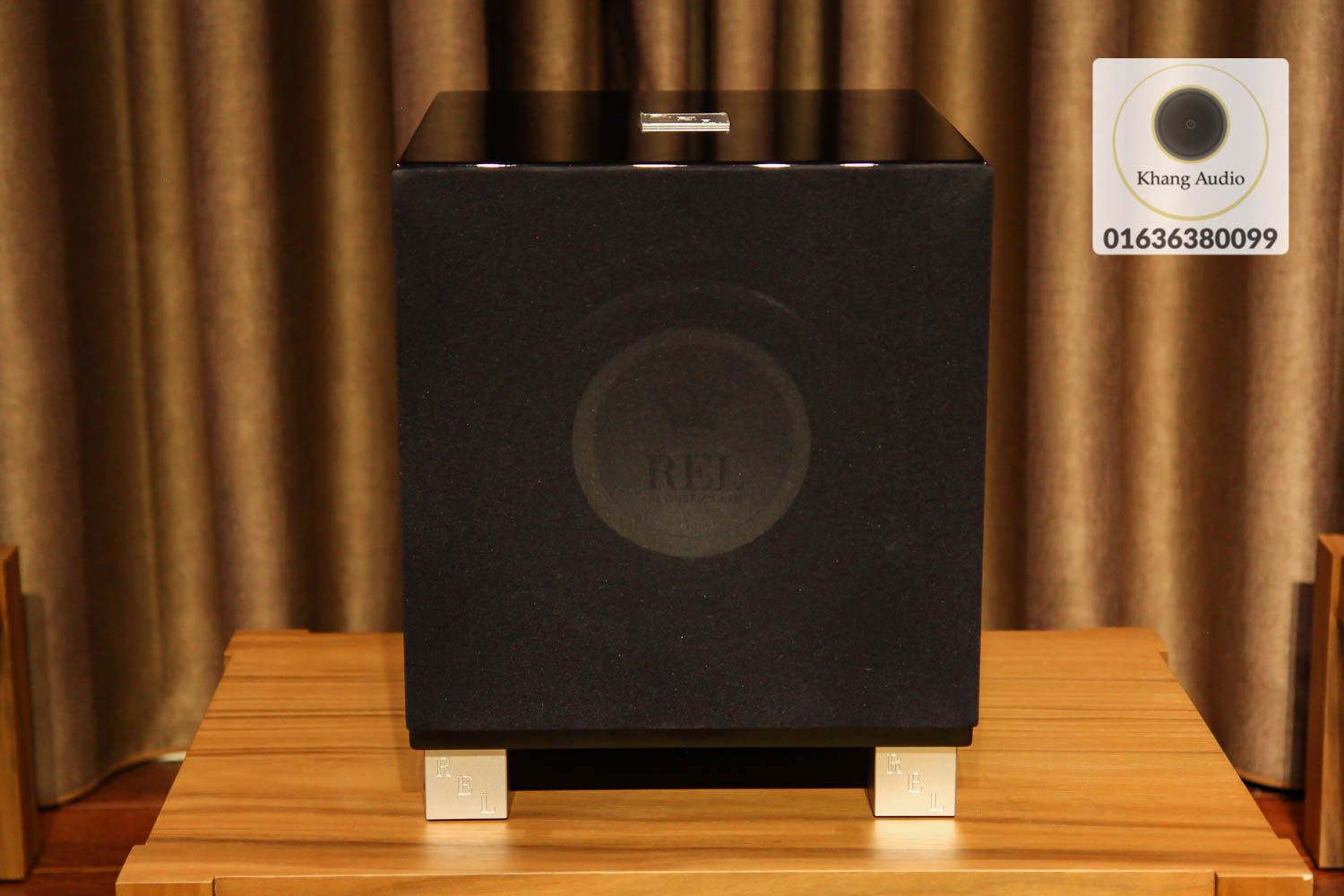 Loa REL Acoustics T7i Subwoofer